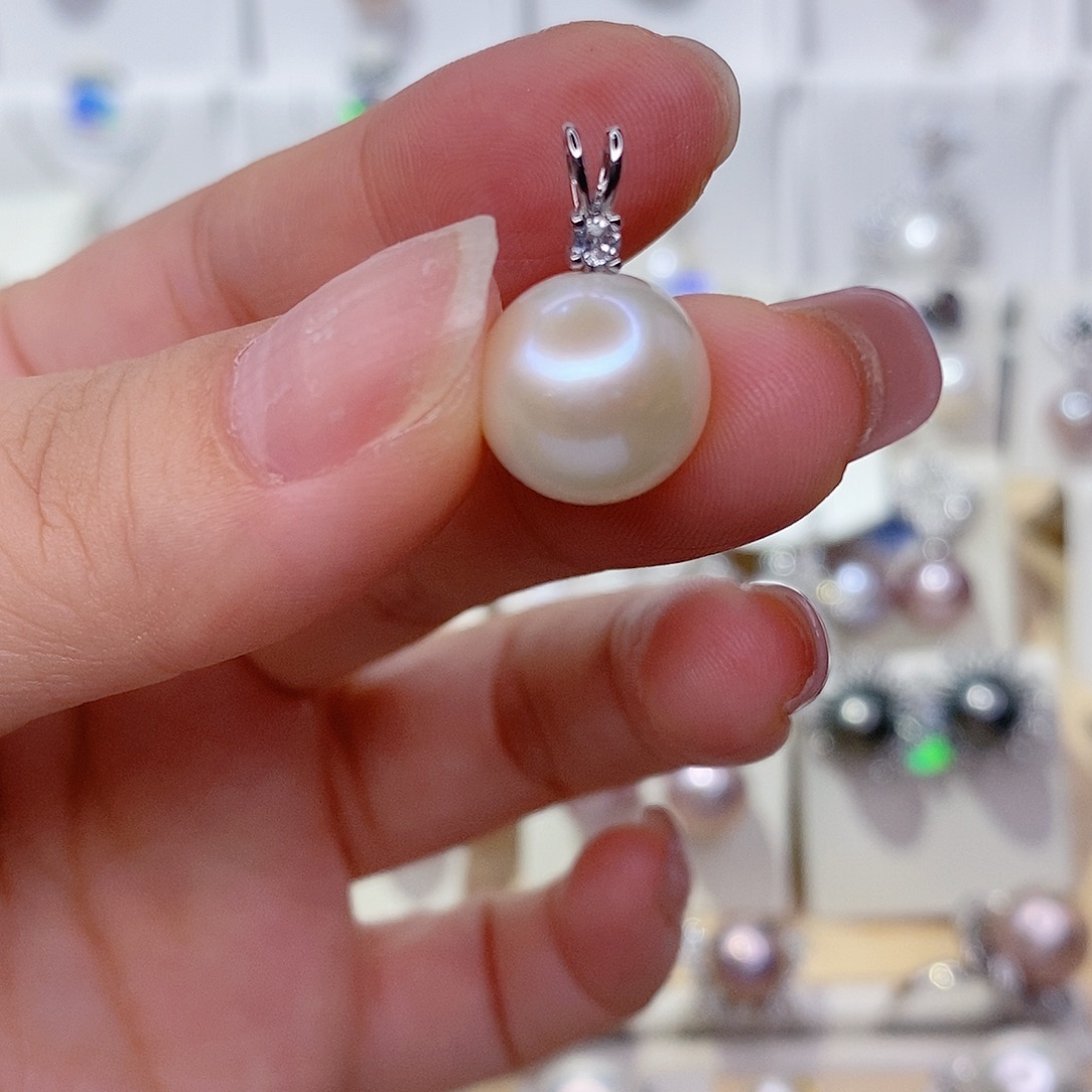 吊坠(赠链)淡水珍珠未镶嵌