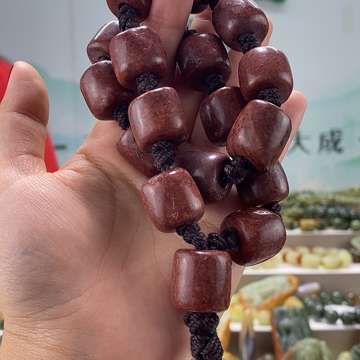 岫岩河磨玉（透闪石质玉）手持未镶嵌20，多样性随机发一串