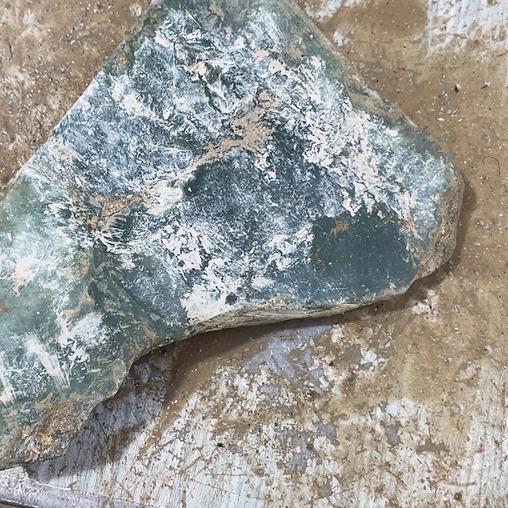 乔***蛇纹石玉未镶嵌天然岫玉多样性发一