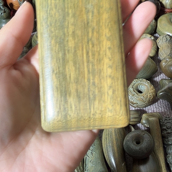 同***缘木阿根廷绿檀无事牌