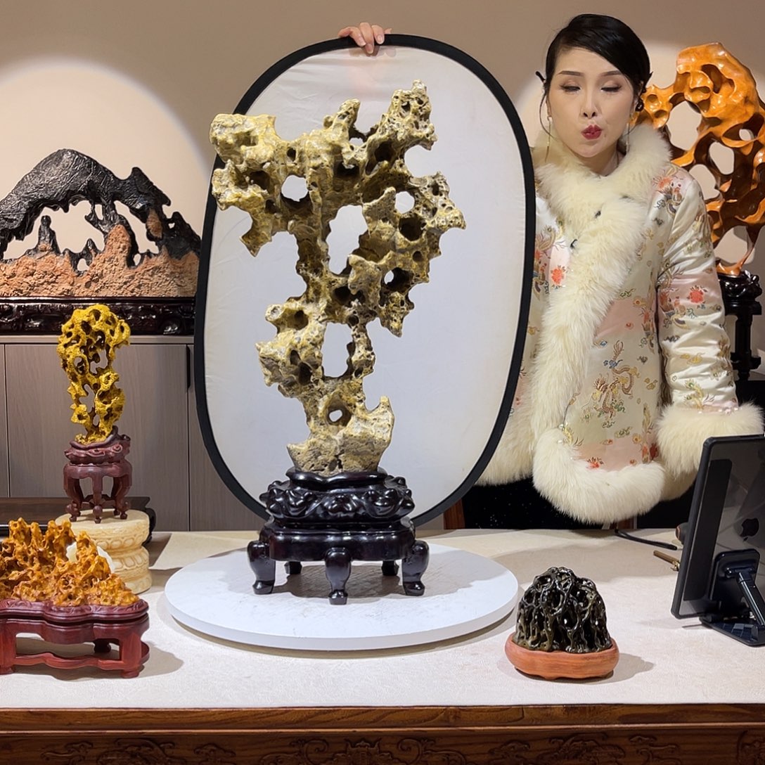 用***6太湖石摆件，高，70。 宽，33