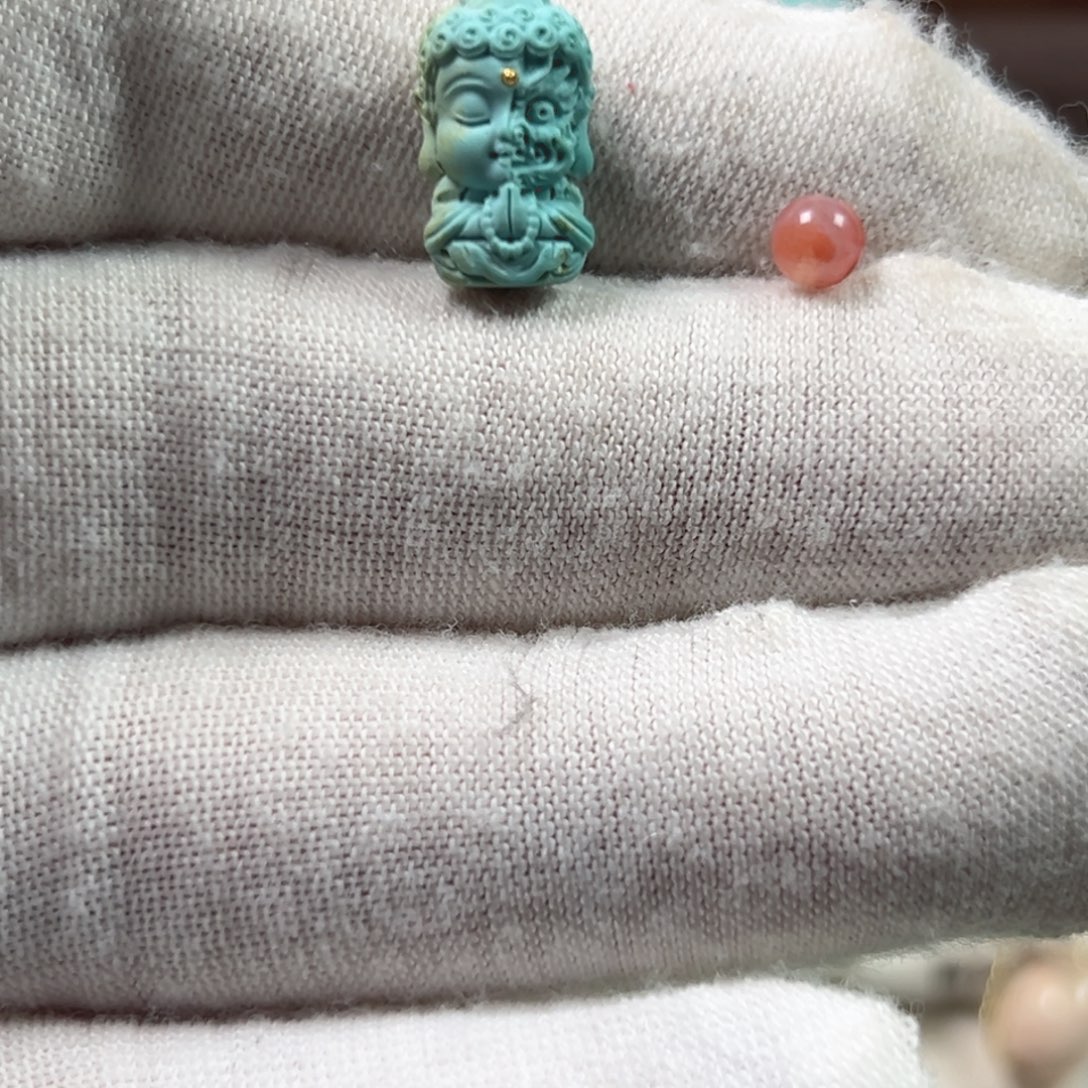 稳****南红玛瑙未镶嵌颈饰宝宝佛一念之间