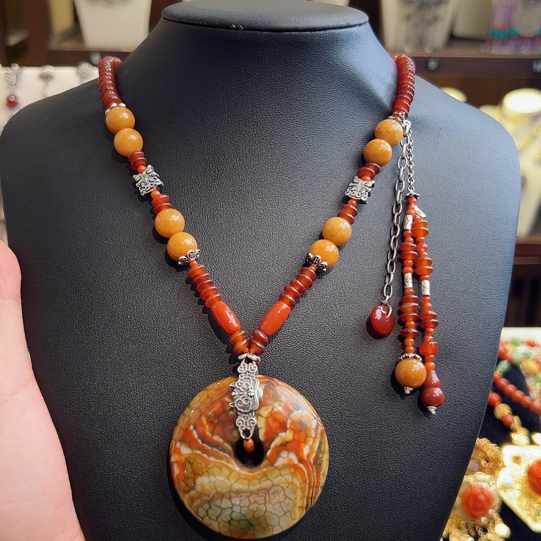 玛瑙/玉髓项链未镶嵌项链