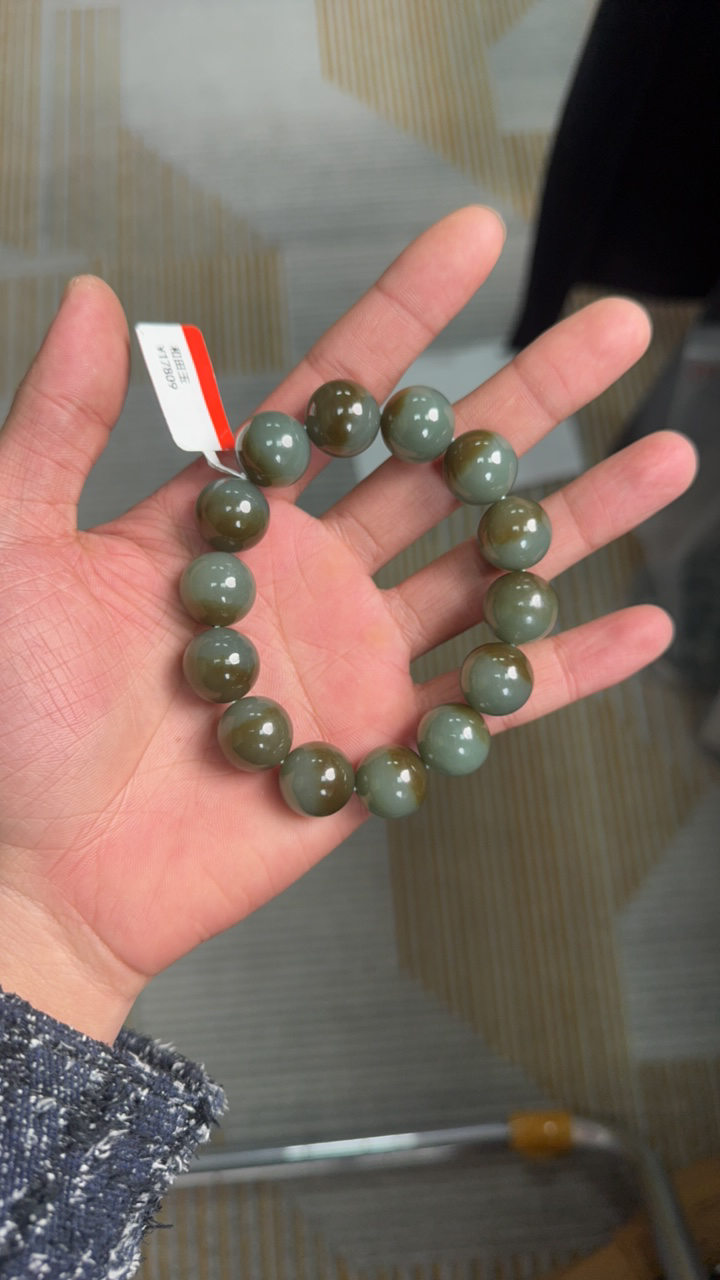 纯天然新疆和田玉且末聚宝盆16mm