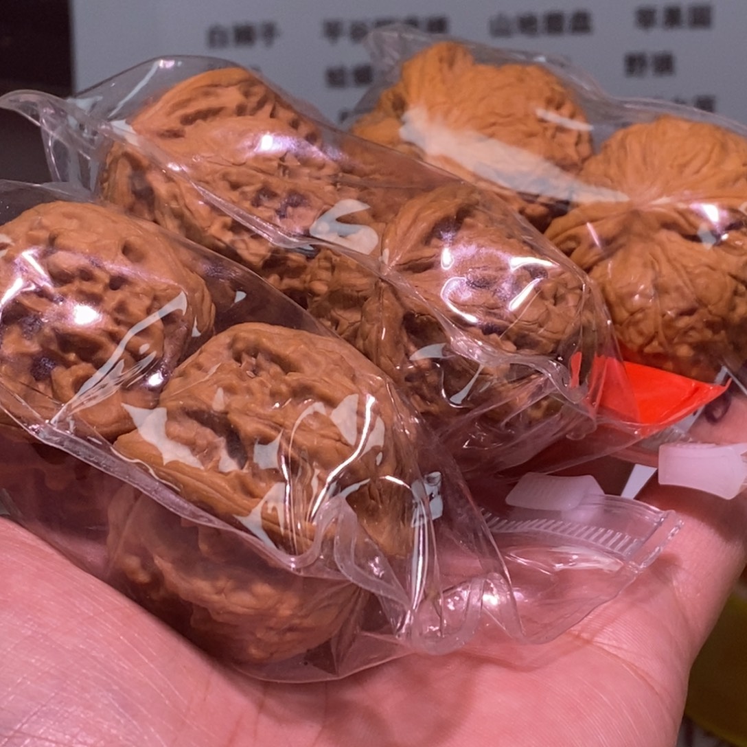 怜***夭文玩核桃吊坠三对礼包