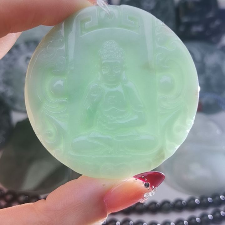 翡翠颈饰未镶嵌天然的A货翡翠多样性发货