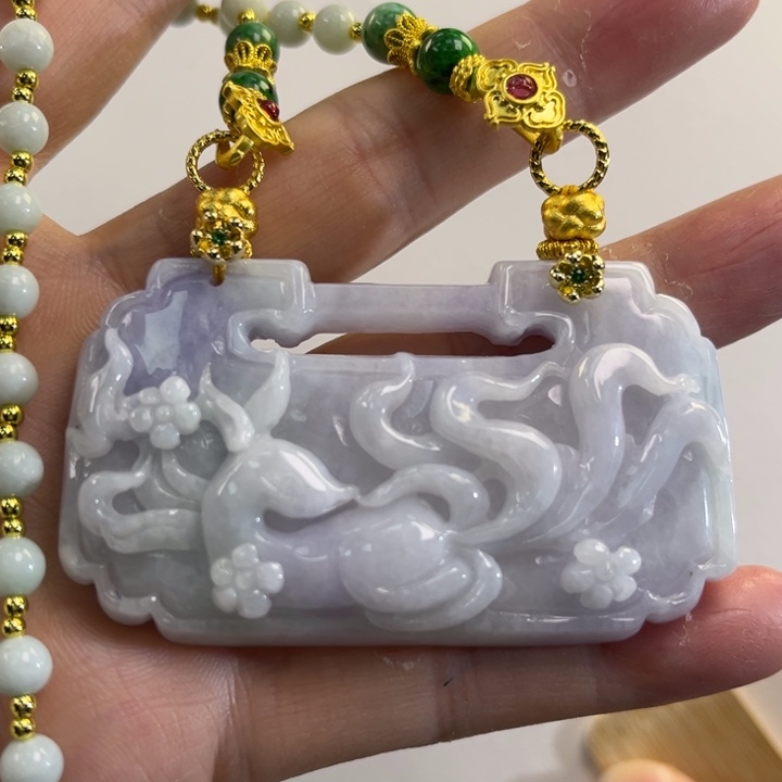 翡翠吊坠(赠链)未镶嵌代编织