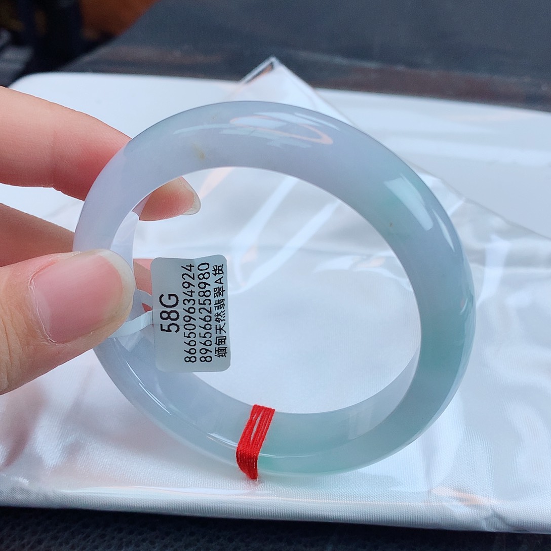 翡翠手镯未镶嵌天然缅甸翡翠A货手镯