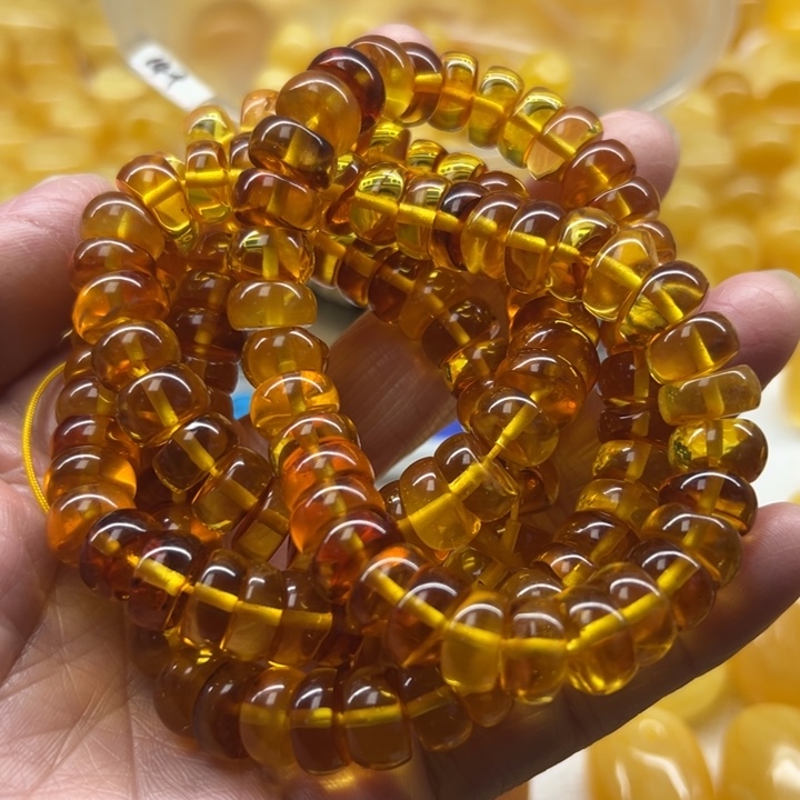 琥珀（矿物珀）未镶嵌裸石