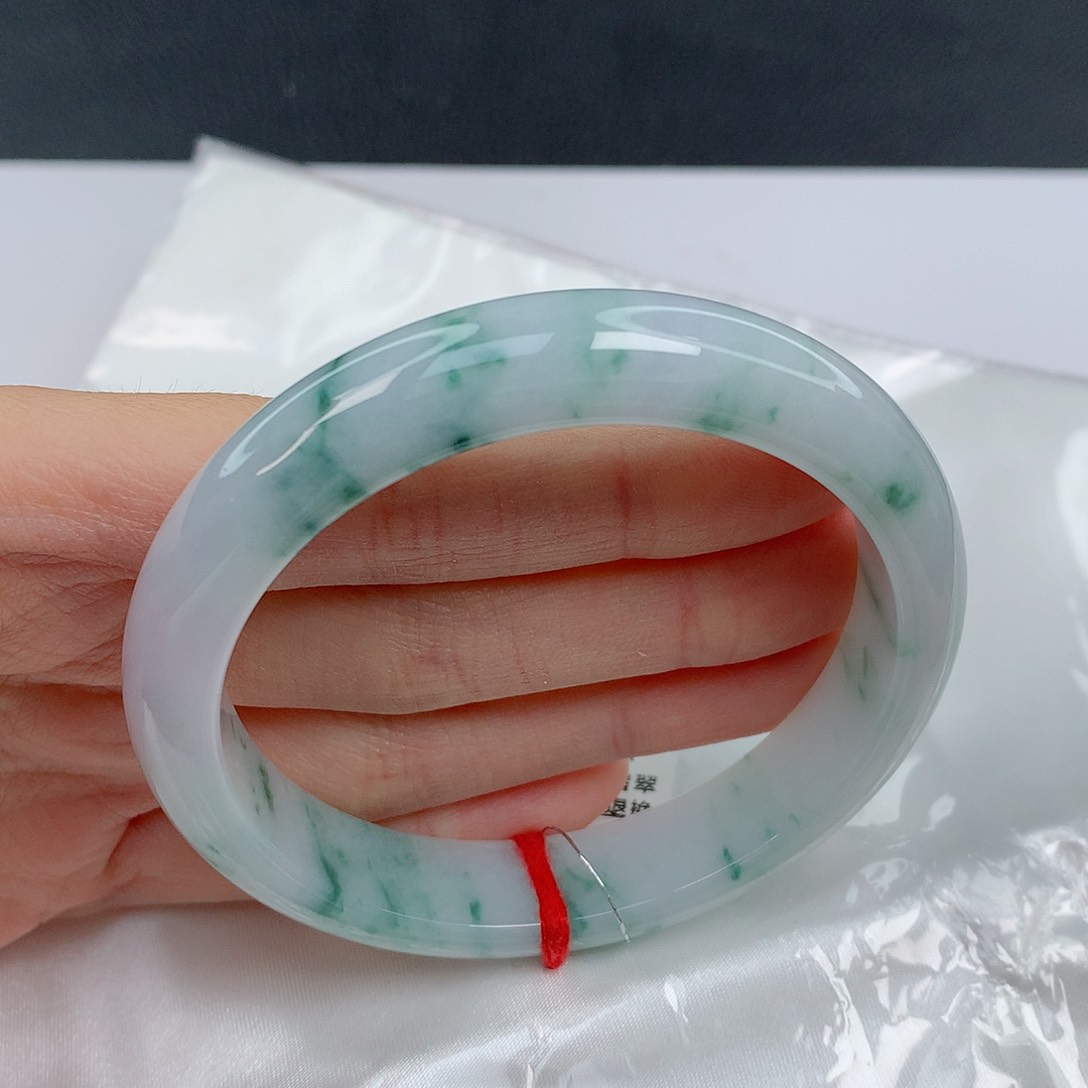 翡翠手镯未镶嵌59.3正圈白底飘花完整