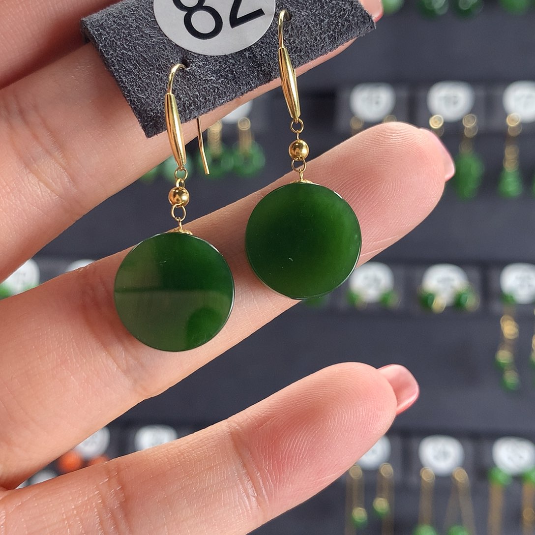 和田玉耳饰18K金镶嵌82