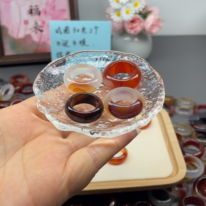 未镶嵌戒指玛瑙/玉髓唯*