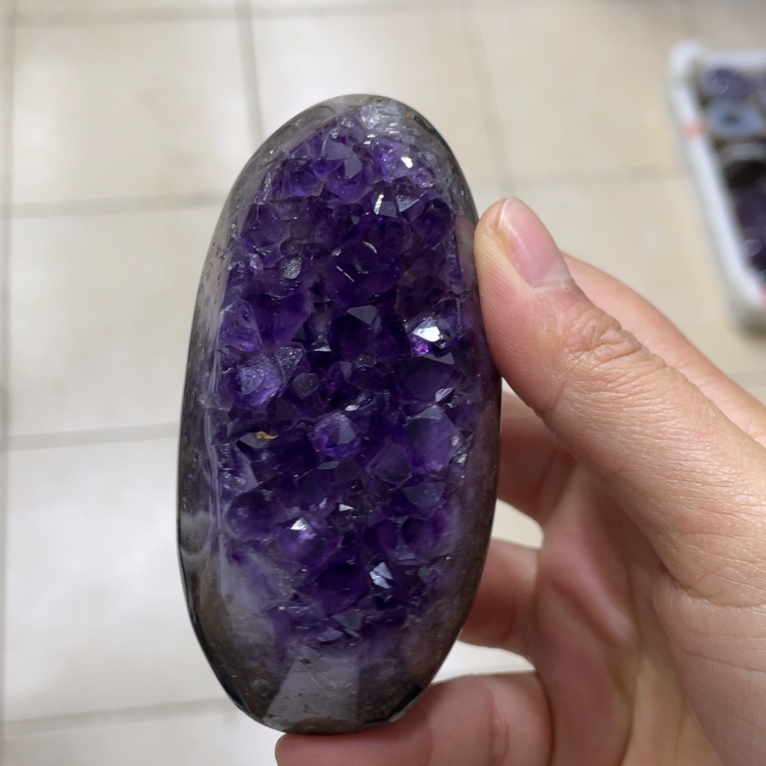 紫晶大型摆件（非配饰）未镶嵌