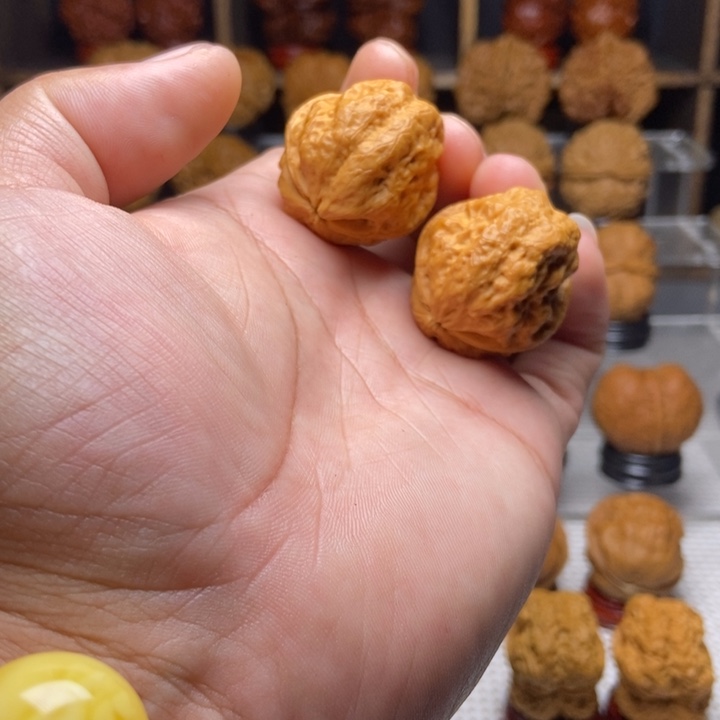 用***0文玩核桃吊坠5玉龙金蟾