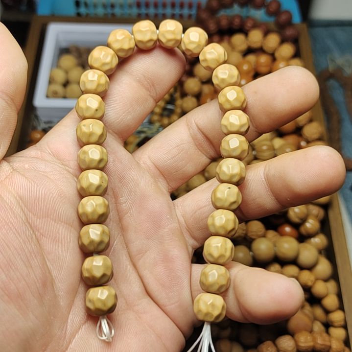 猴头核桃吊坠奶酪