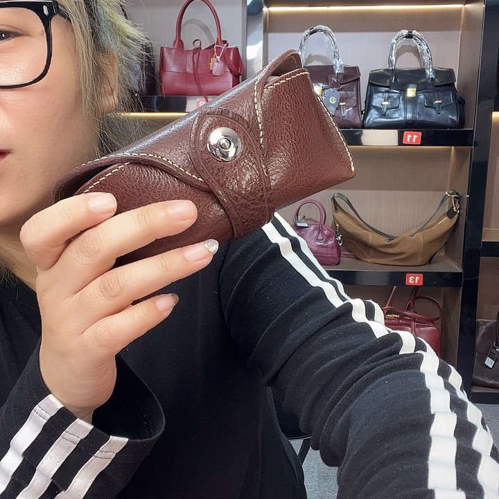 驴皮（革）眼镜盒咖色