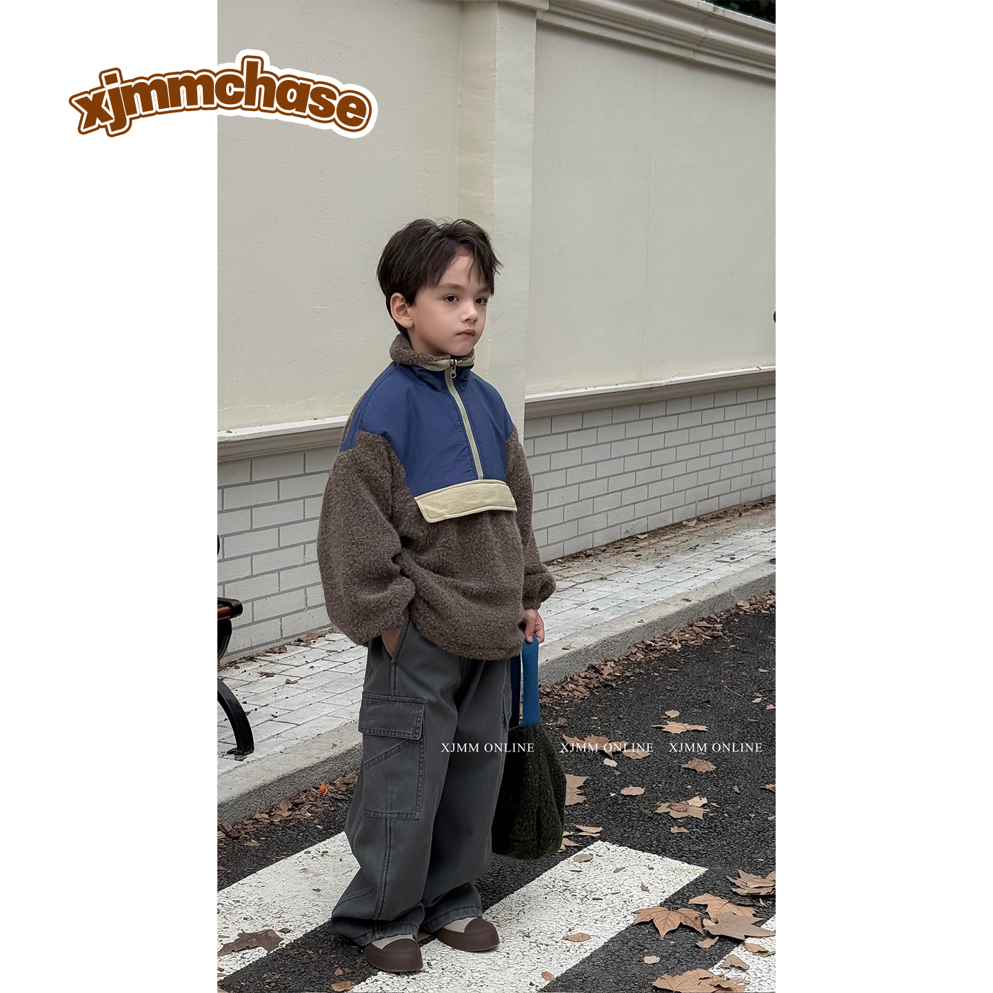 虾酱麻麻男童羊羔毛外套冬季2025新款男孩衣服保暖撞色儿童装上衣