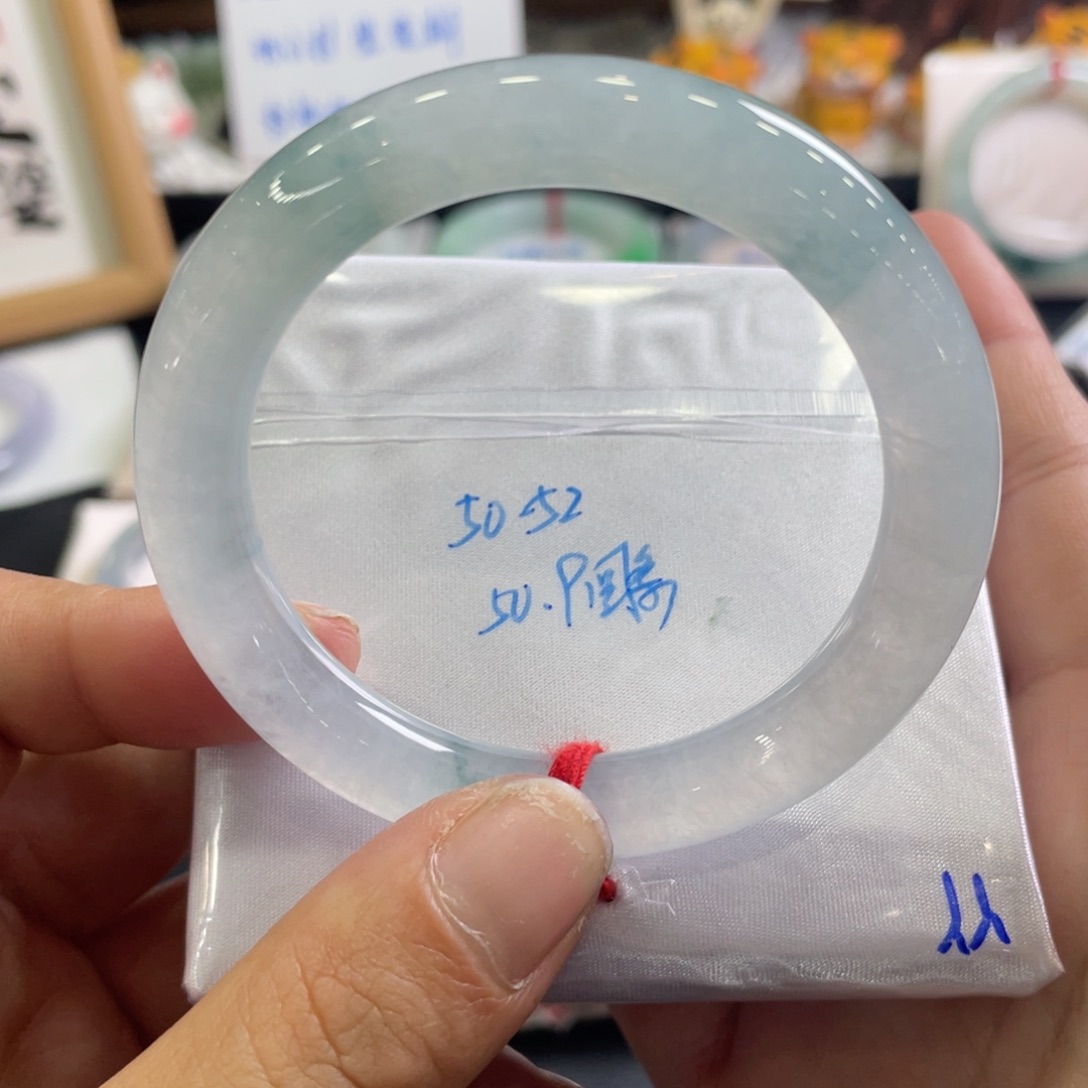 翡翠手镯未镶嵌50.9圆条