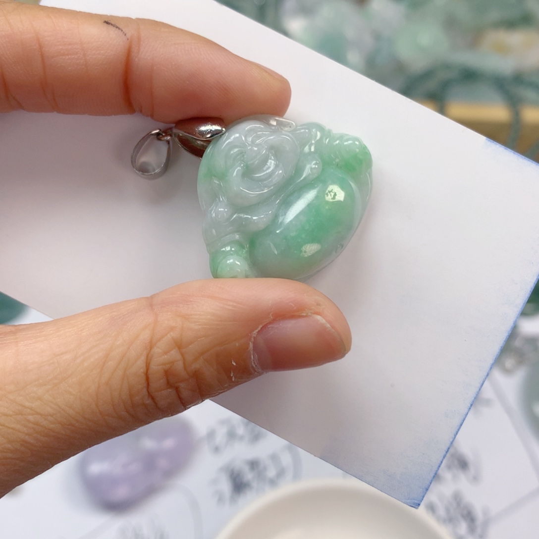 翡翠未镶嵌颈饰纯天然a翡翠