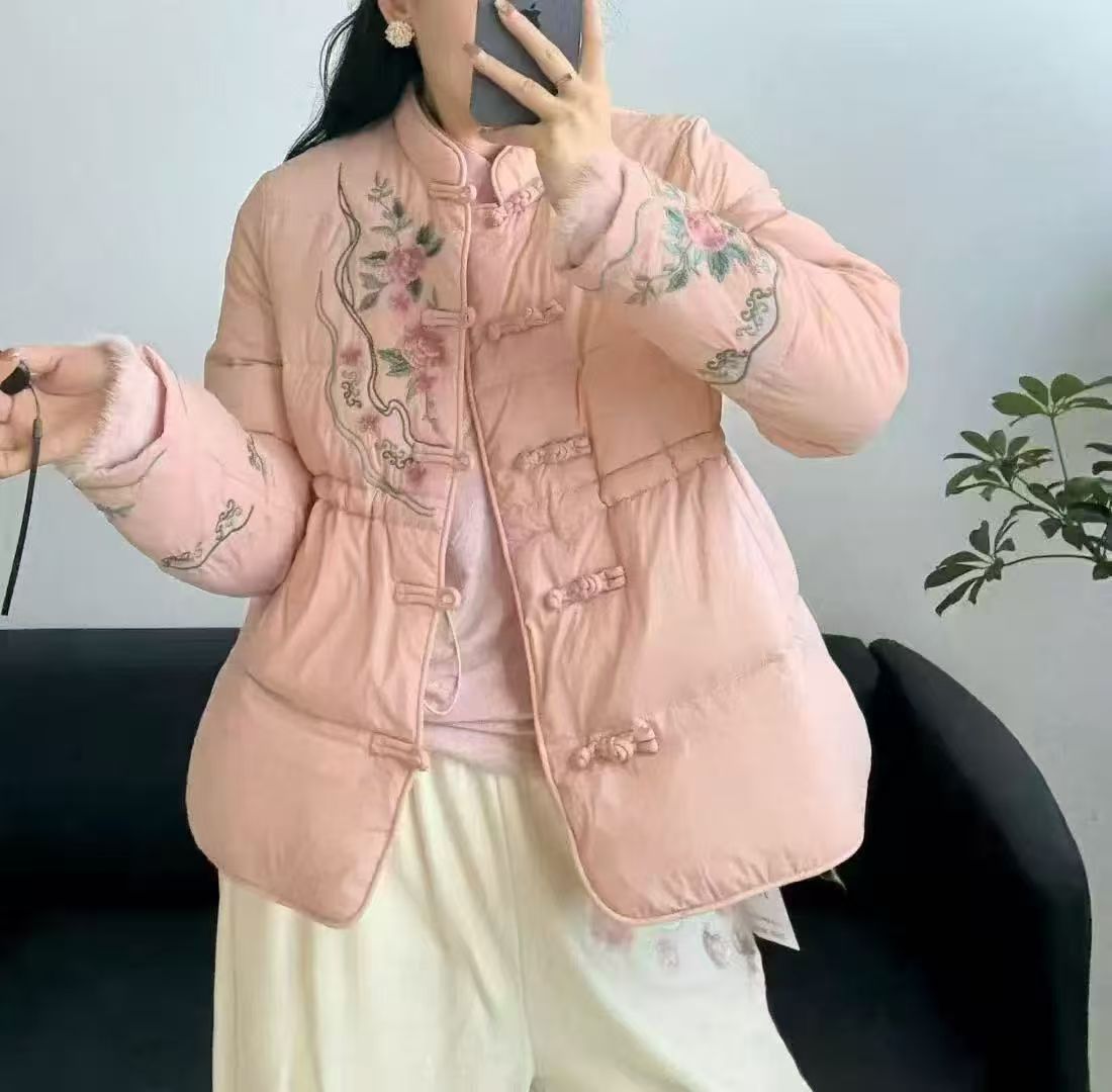 C刺绣盘扣百花报春刺绣新国风羽绒服