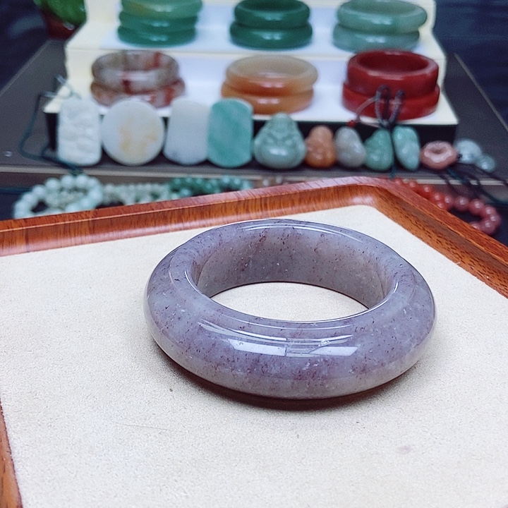 石英质玉手镯未镶嵌喜***哟