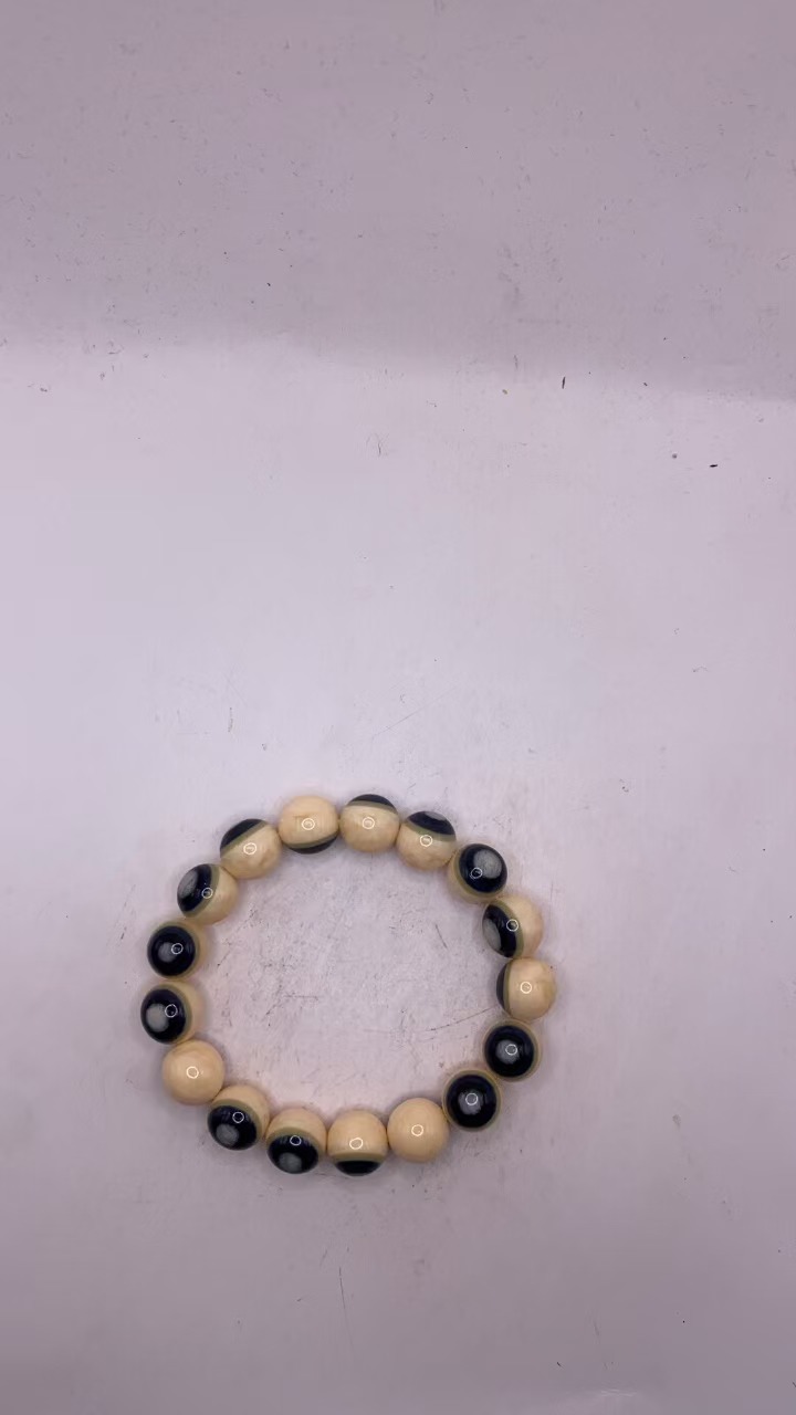  ZY32【臻源饰品】精品时尚百搭气质款手串（多样性发其一）