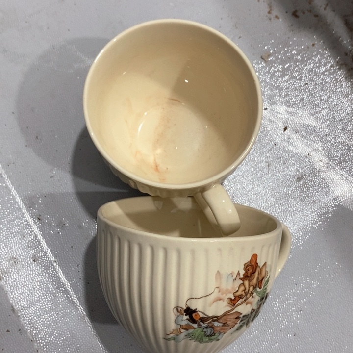 瓷片一厂象牙瓷茶杯一对微瑕疵