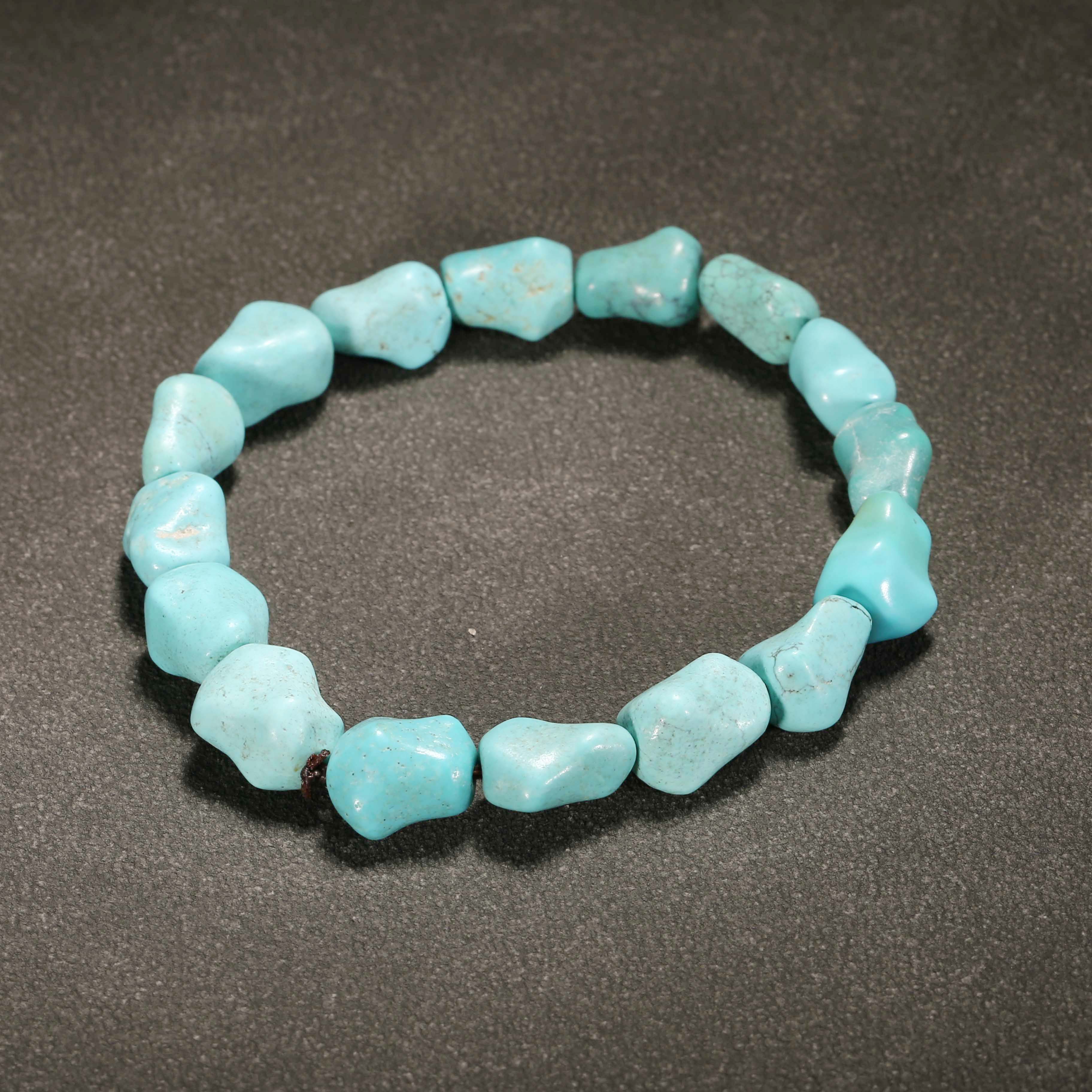 清代 【济文阁】JZP20122820清代 随形绿松石手串