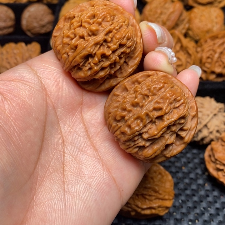 吊坠文玩核桃秦岭野生43