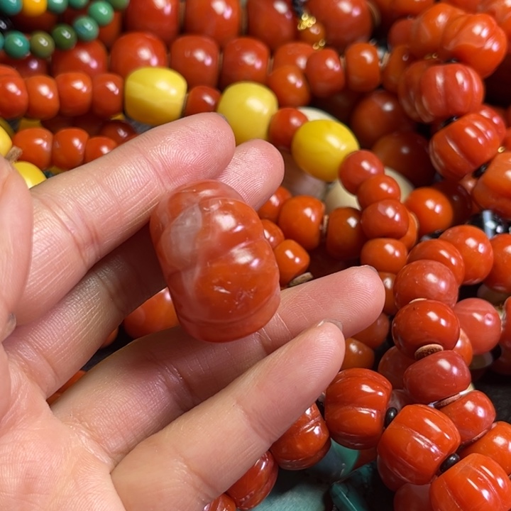 颈饰琉璃1*8琉璃…………