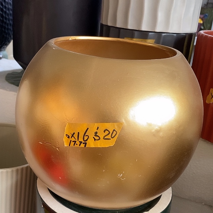 陶盆有孔 瑕疵针孔漏釉介意勿拍外高 20外口16