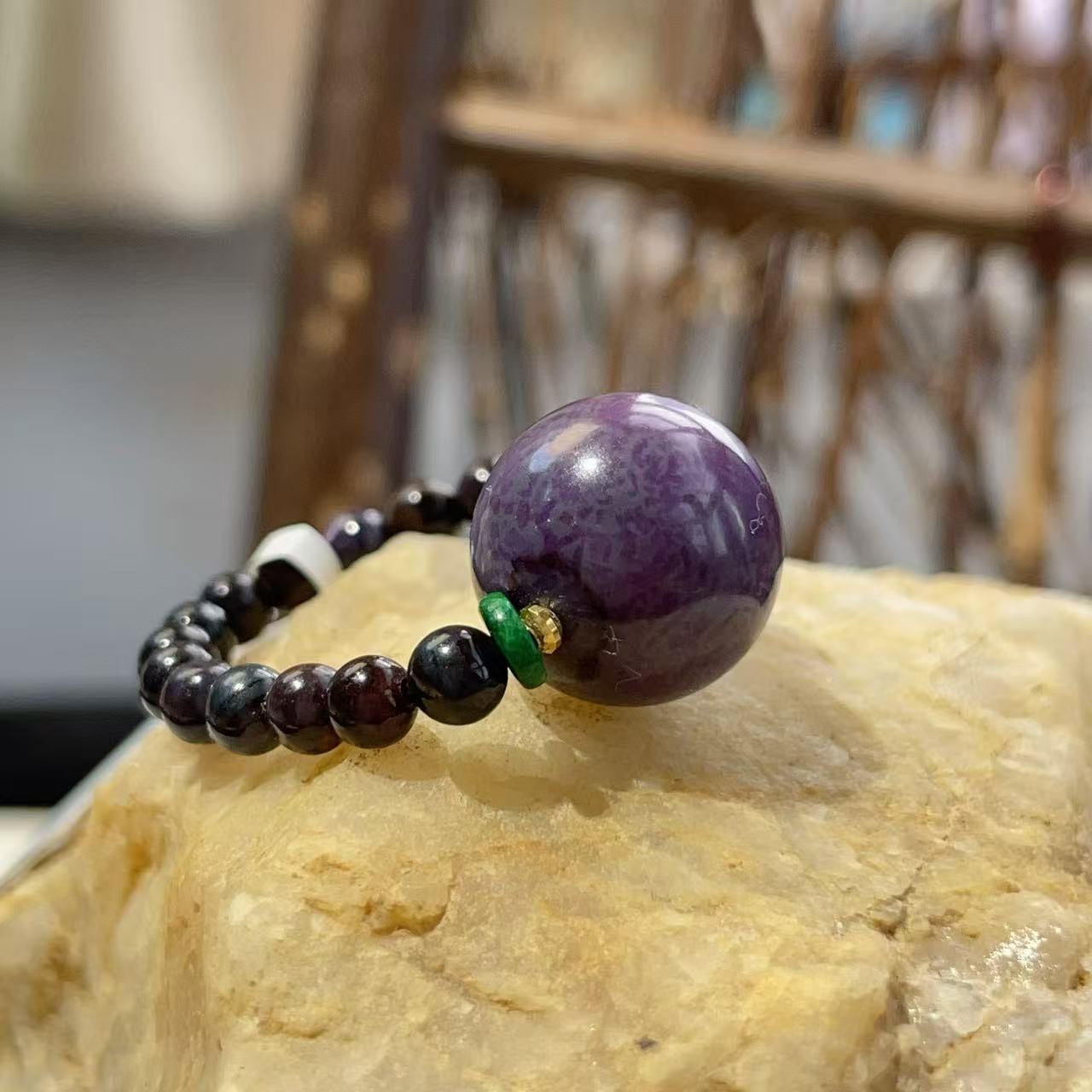 舒俱来泥地皇家紫圆珠戒指/18k（寒潭)AZB7075