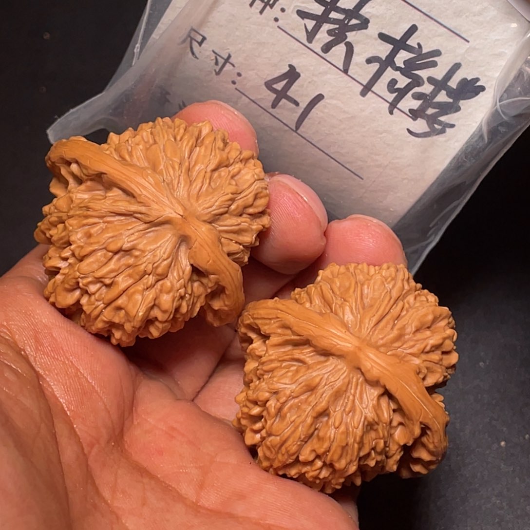 文玩核桃吊坠文玩核桃