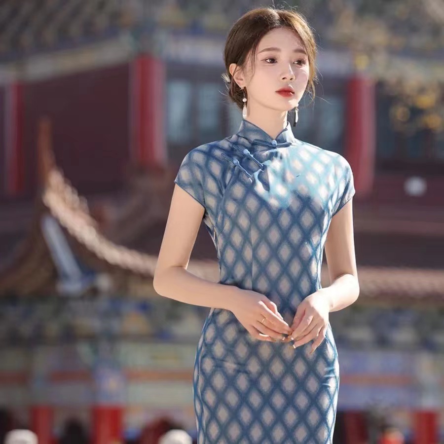 095-新中式 湖蓝色 半开襟 年轻 韵味 旗袍