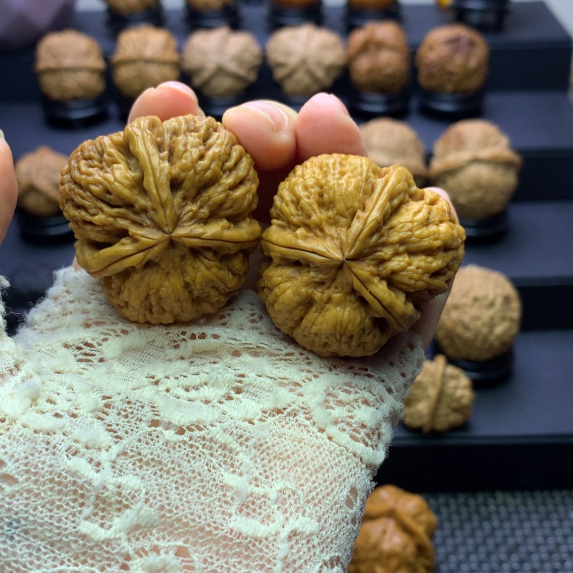 【闪购商品】文玩核桃吊坠花中花41