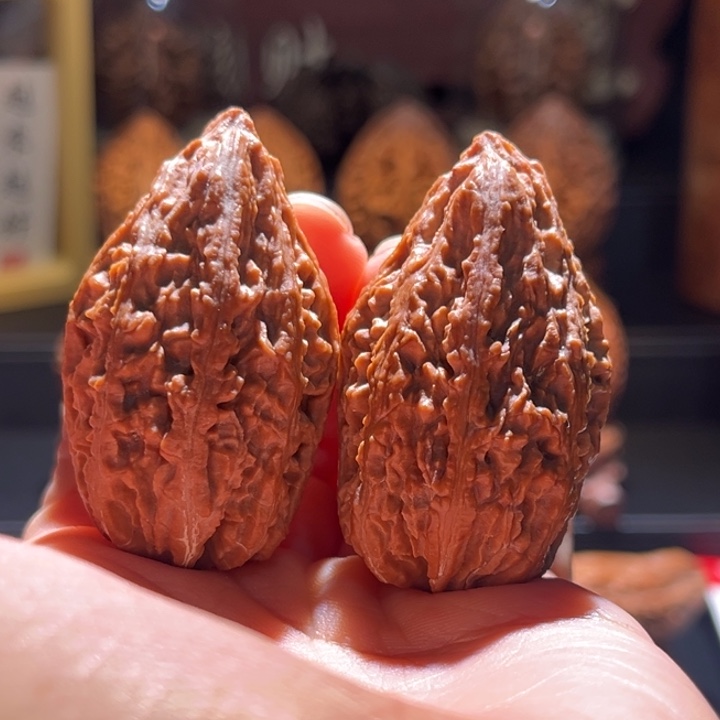 B***Y吊坠文玩核桃老树蚂蚁棍45