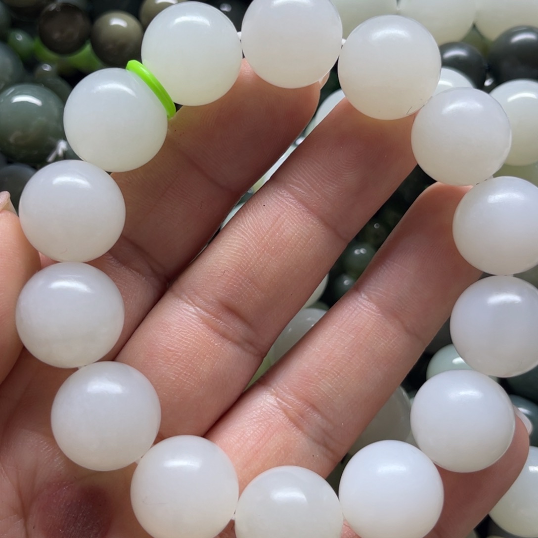 和田玉手链未镶嵌