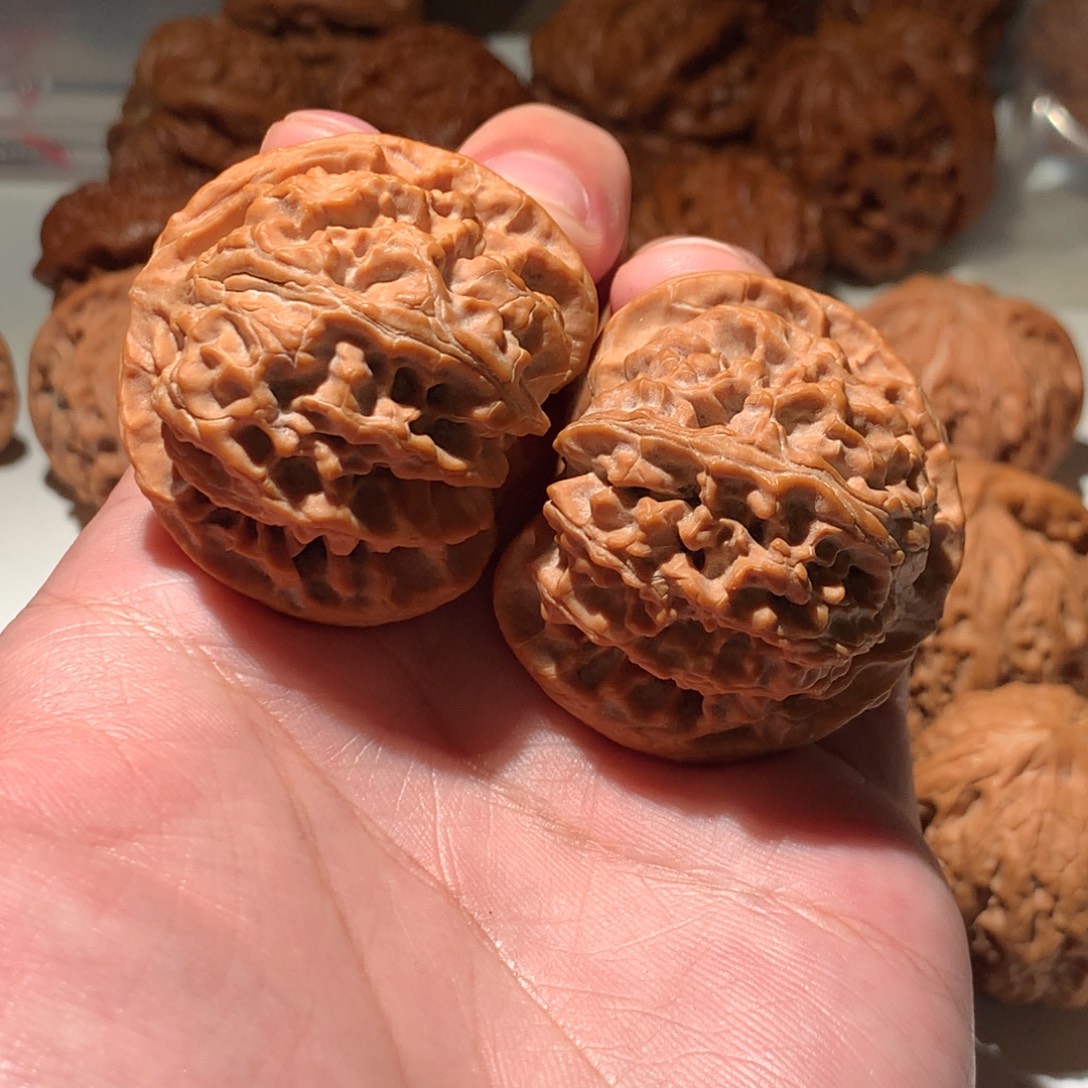 吊坠文玩核桃47克44苹果