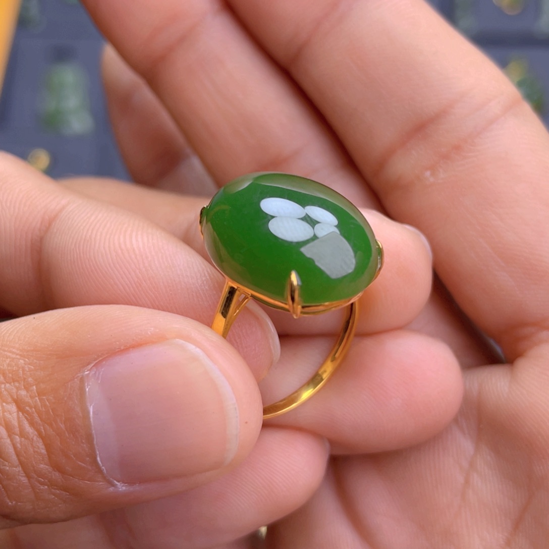 和田玉（碧玉）戒指未镶嵌大蛋面戒指