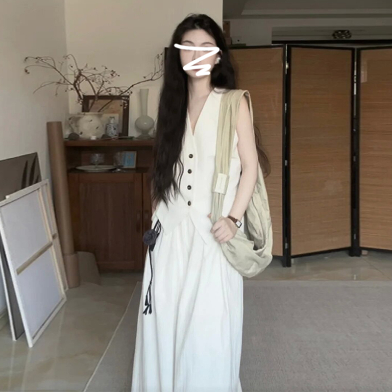 法式超好看白色无袖连衣裙子女装2025新款夏季小个子穿搭长裙3531