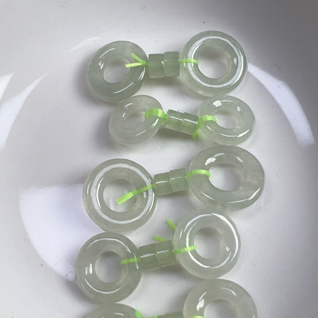 翡翠散珠翡翠甜甜圈一对可挑