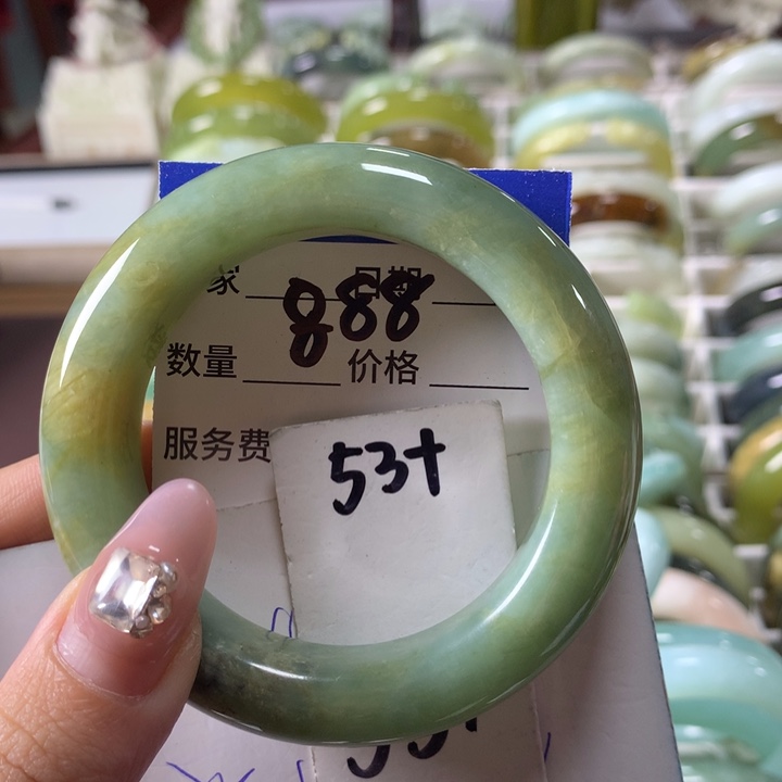 蛇纹石玉手镯未镶嵌888