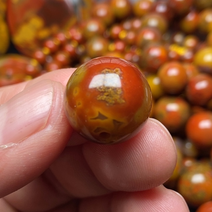 玛瑙/玉髓珠子未镶嵌说*大