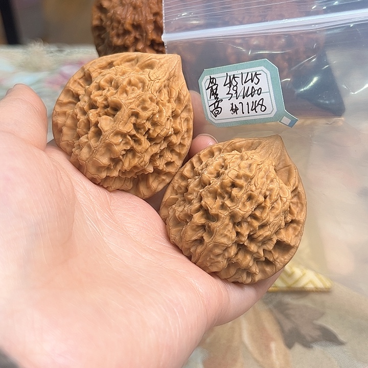 文玩核桃把件官帽