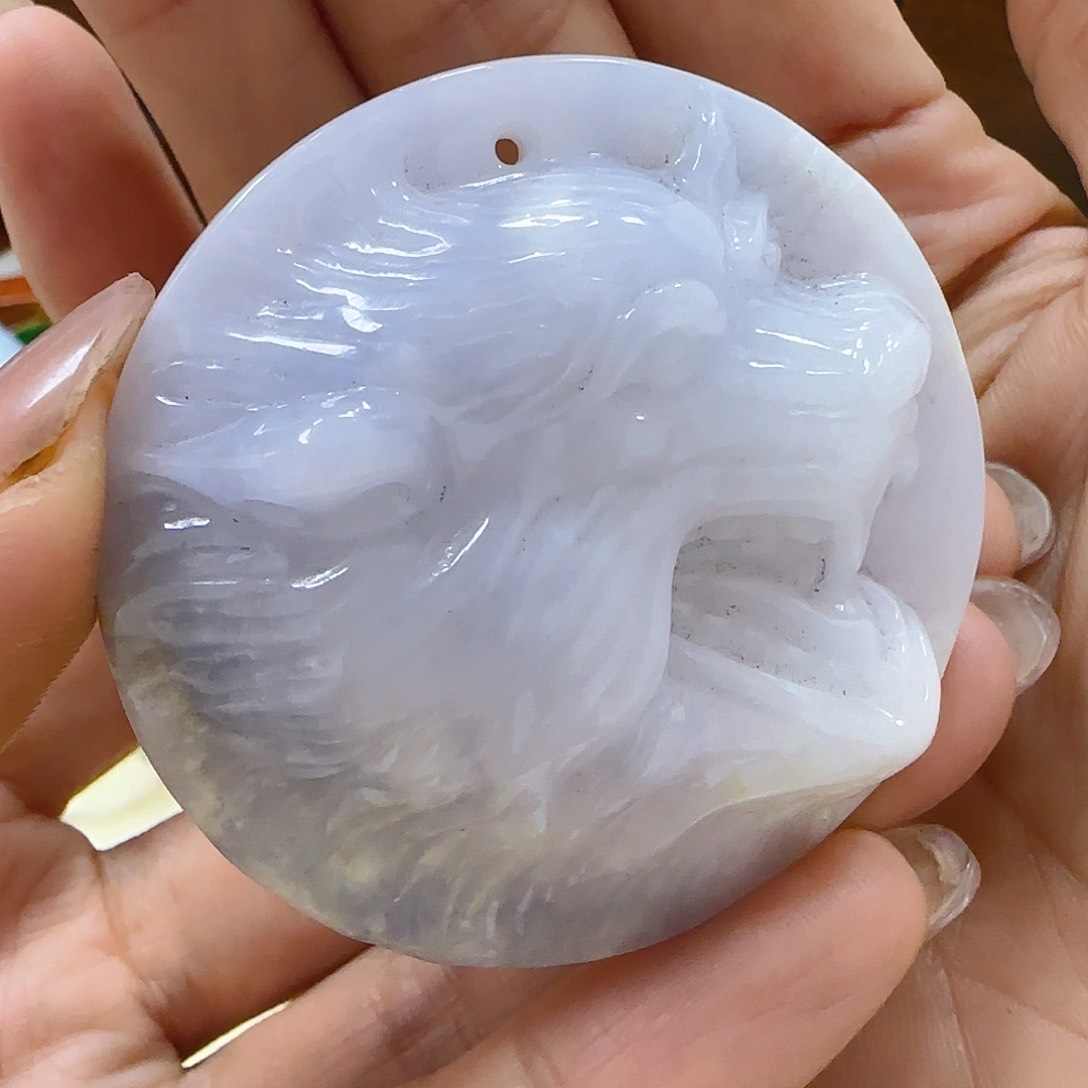 翡翠颈饰未镶嵌翡翠100