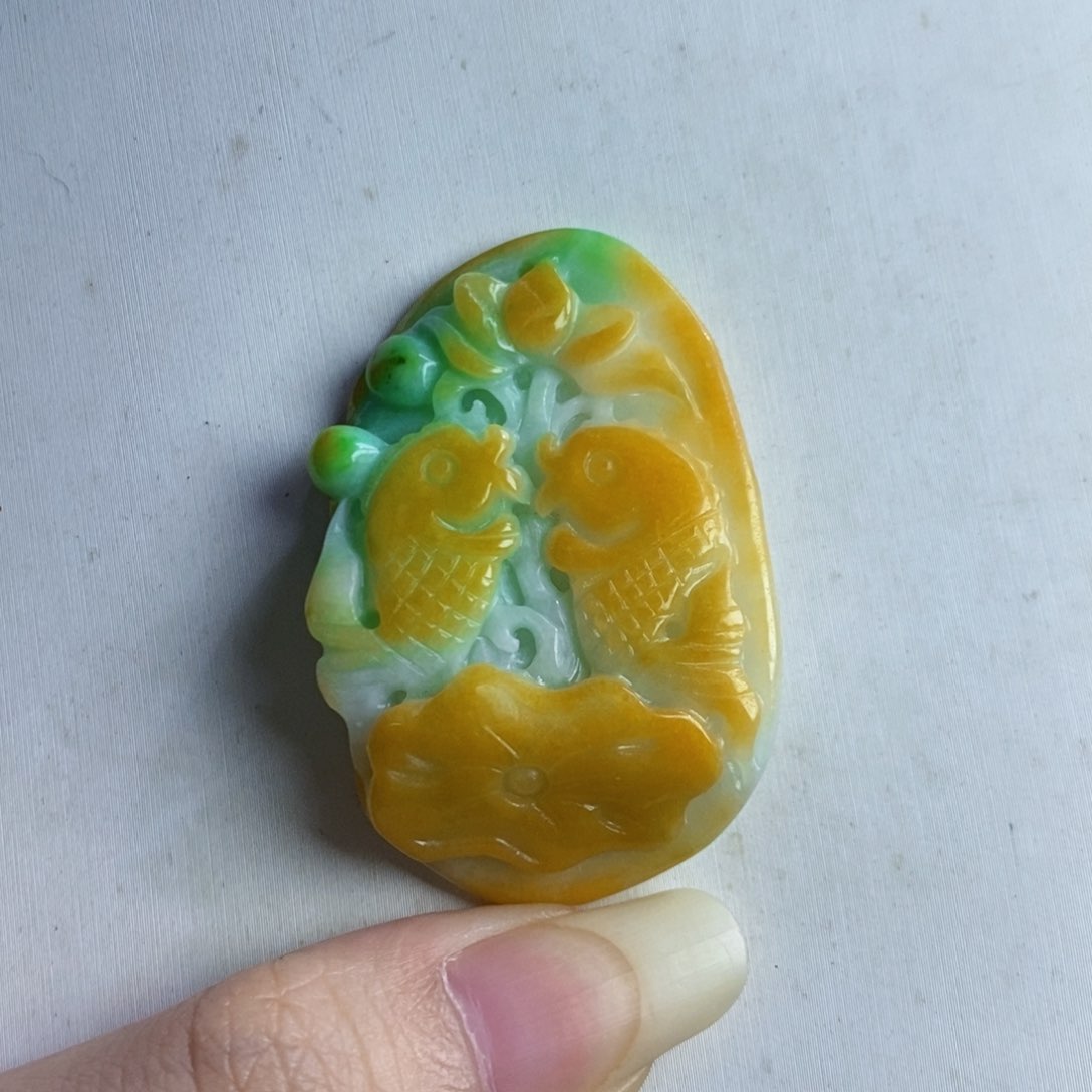 未镶嵌挂件翡翠鱼