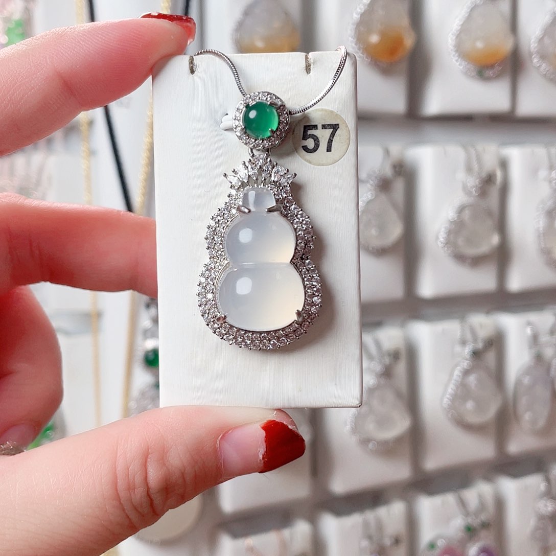 玛瑙/玉髓吊坠(赠链)未镶嵌