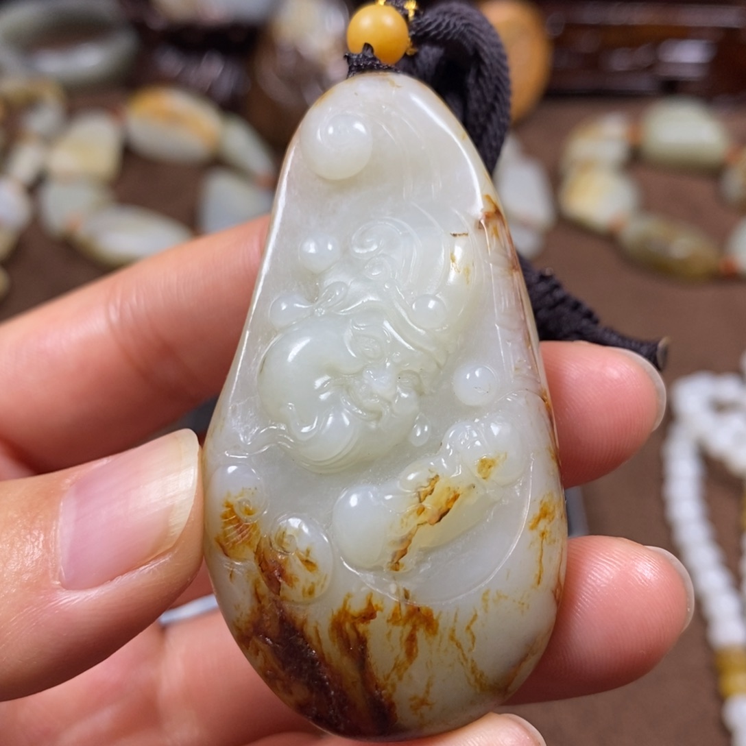 和田玉未镶嵌挂件