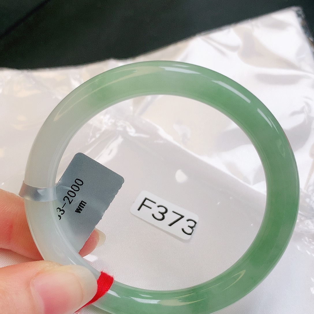 【闪购商品】翡翠手镯未镶嵌缅甸天然a货翡翠