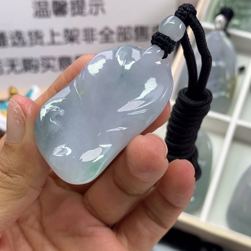 【闪购商品】翡翠颈饰未镶嵌翡翠